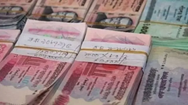 বাংলাদেশে খেলাপি ঋনের পরিমাণ এক লাখ কোটি টাকারও বেশি