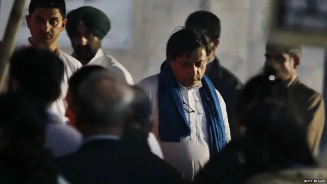 शशि थरूर