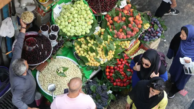الاقتصاد الإيراني تأثر كثيرا بالعقوبات