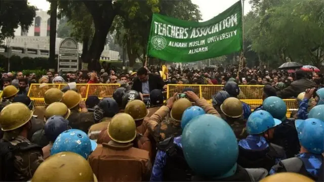 અલીમઢ મુસ્લિમ યુનિવર્સિટી