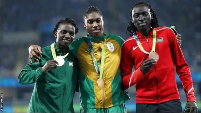 Francine Niyonsaba (Burundi), Caster Semenya (South Africa) na Margaret (Kenya) i Rio mu 2016