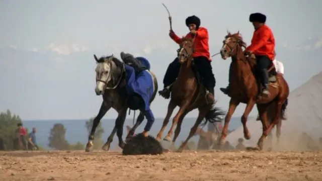 Улак тартыш