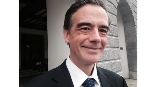 Guillermo Dorronsoro insiste en que la identidad y el propósito común han sido claves en el desarrollo del modelo educativo vasco.