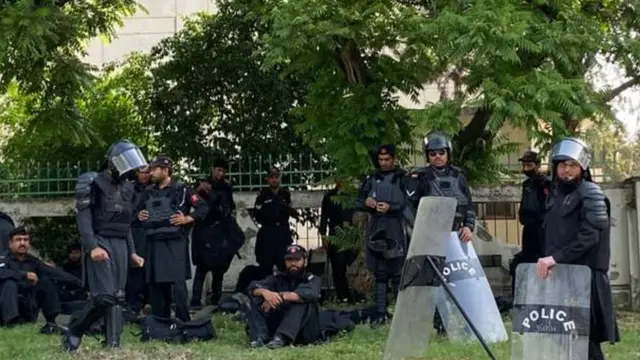 સુરક્ષાકર્મી