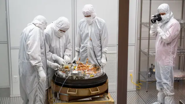 መከላኸሊ ሙቐትን መሸፈኒን እናተኣልየ