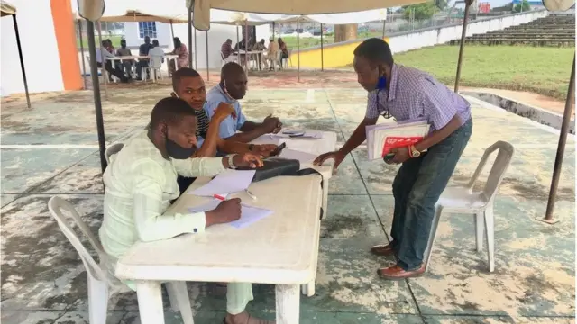 Wọn n se ayẹwo fawọn ọdọ to fẹ gba isẹ Amotekun