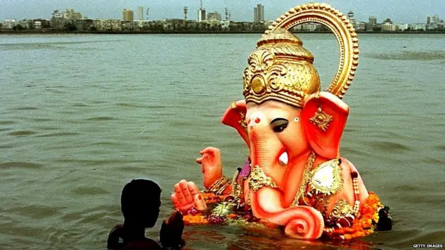 गणपती बाप्पा