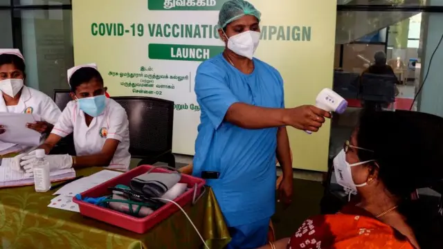 கொரோனா தடுப்பூசி முகாம்