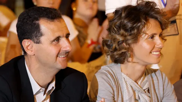 पत्नी के साथ बशर अल असद