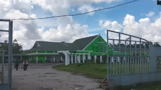 Rumah Sakit Umum Daerah Scholoo Keyen.