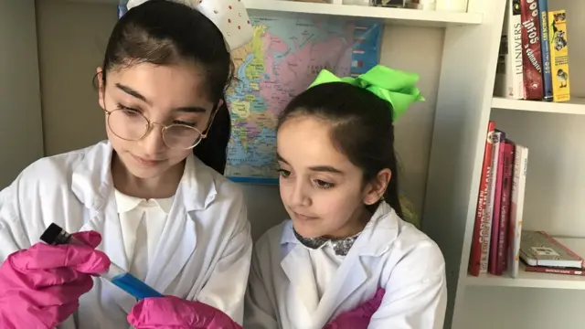 شام وأختها ليان