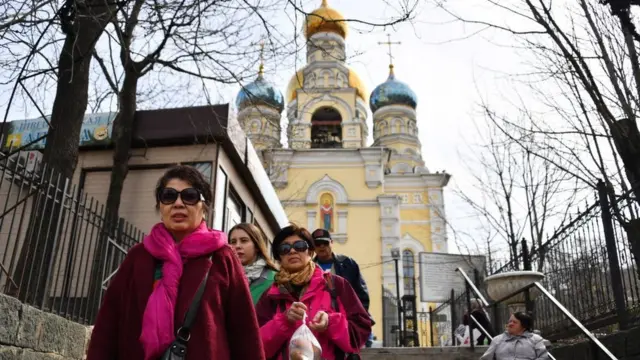 (캡션) '코스타 네오라만티카호' 크루즈선을 타고 블라디보스토크를 방문한 한국 관광객