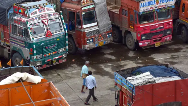 પ્રતીકાત્મક તસવીર