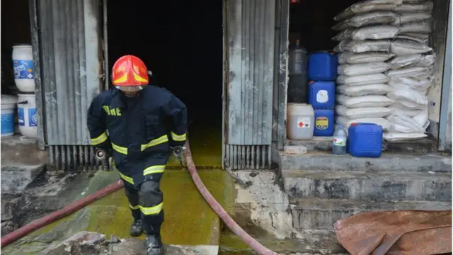 পাঁচ থেকে ছয় ঘণ্টার চেষ্টায় আগুন নিয়ন্ত্রণে আসে।