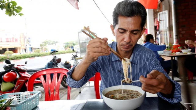 Việt Nam, nhập cư, trục xuất