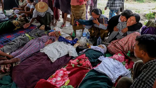 စစ်ကိုင်း၊ ဒီပဲယင်းမြို့နယ် အိုးတိန်တွင်းရွာက စာသင်ကျောင်းတိုက်ခိုက်ခံရလို့ သေဆုံးခဲ့တဲ့ကလေးငယ်တွေ