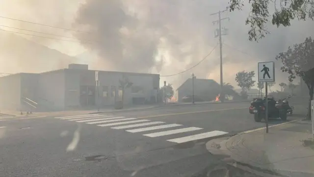 Fire for di Lytton village