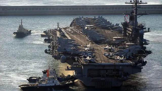 Portaaviones Carl Vinson.