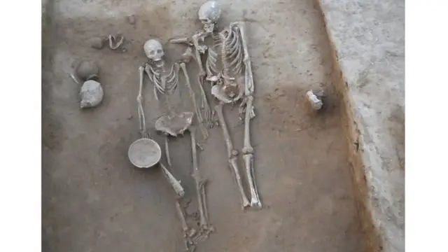 تاریخي جوړه