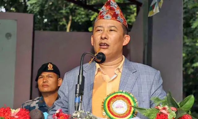 इन्द्र बहादुर आङबो