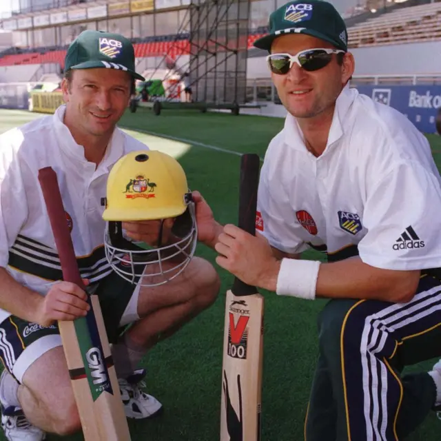 स्टीव वॉ- मार्क वॉ