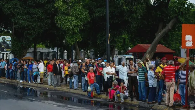 Cola de transporte.