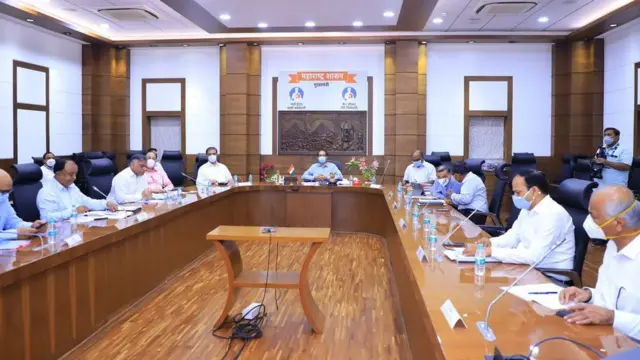 उद्धव ठाकरे