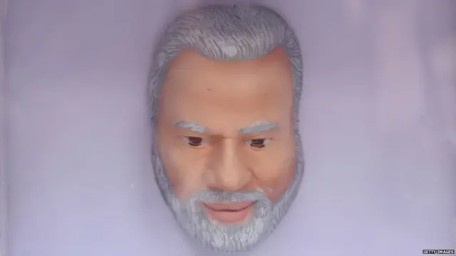 મોદીના માસ્કની તસ્વીર