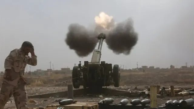 مدافع ميدان