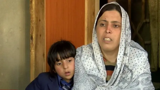 காஷ்மீர் பெண்கள்: இயல்பான வாழ்க்கை- கனவா? கானல் நீரா?