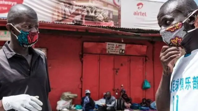 Baadhi ya washonaji wametakiwa kutengeneza barakoa