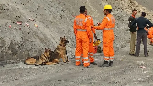 हादसे के बाद चला राहत कार्य