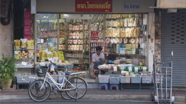 บรรยากาศเก่า ๆ ยังมีให้เห็นบ้าง แต่น้อยลง