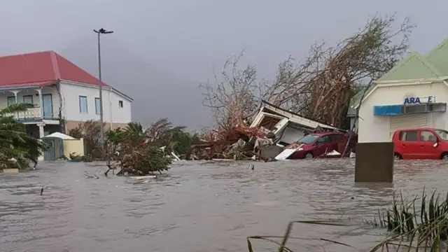 Сен-Бартелеми и Сен-Мартен