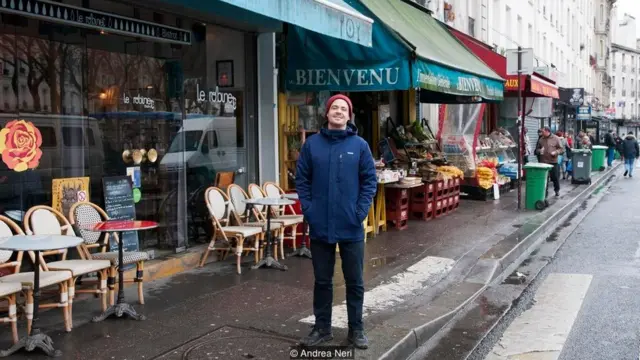 ناهار در رستوران