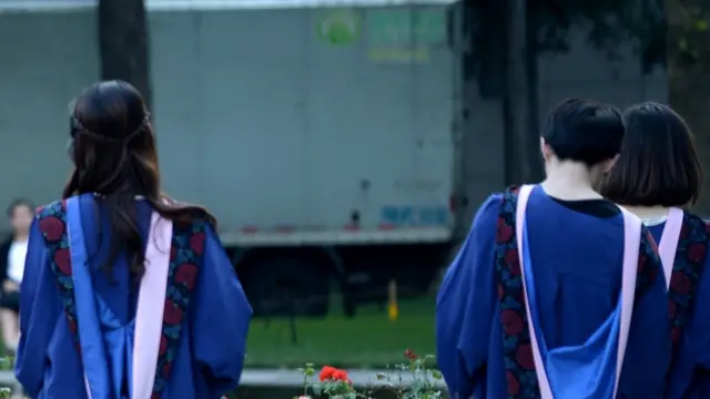 示意圖：北京一所大學的學生