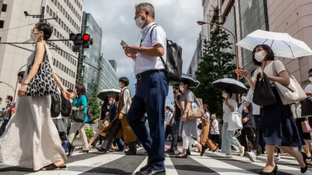 અગાઉનાં યજમાન શહેરોમાં દર બે વર્ષે ઑલિમ્પિક ગેઇમ્સનું આયોજન કરવાનું સૂચન એન્ડ્ર્યુ ઝિમ્બાલિસ્ટે કર્યું છે