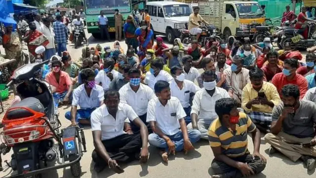 போராட்டத்தில் மூர்த்தி