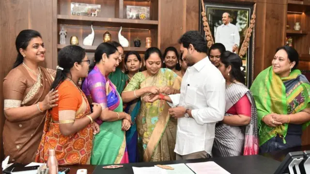 వై ఎస్ జగన్‌మోహన్‌రెడ్డి