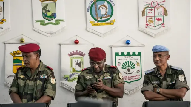 非洲军事部队受训。