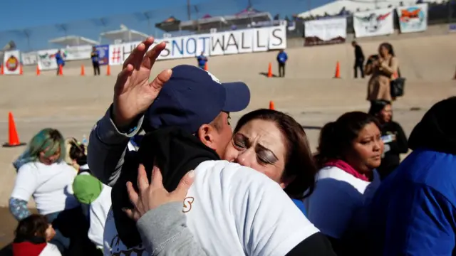 México no tiene por qué recibirlos": la respuesta del gobierno de Peña Nieto a la decisión de Donald Trump de enviar a su país a todos los deportados - BBC News Mundo