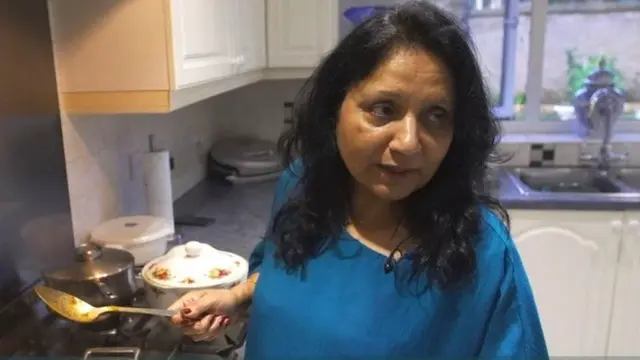 મીનાનાં માતા