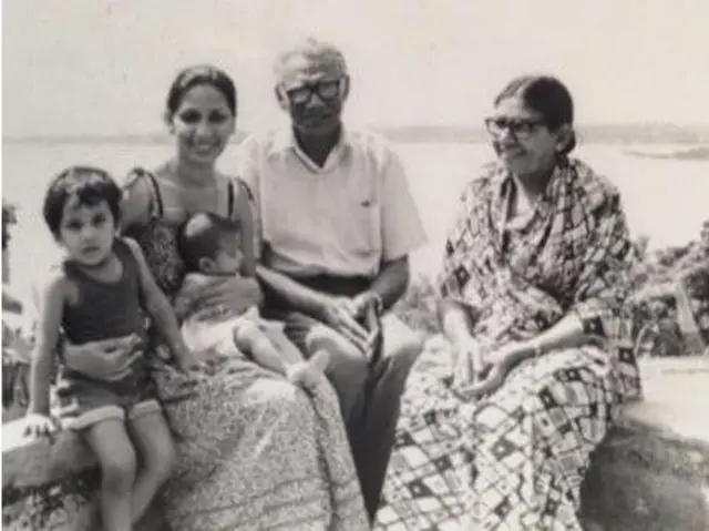 Asha De Vos/Facebook