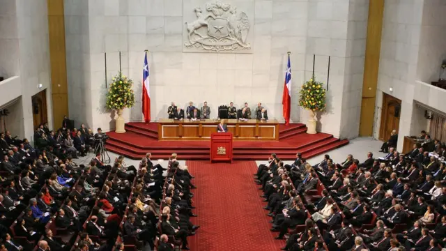 La presidenta Michelle Bachelet se dirige al pleno del Congreso en Valparaíso, Chile