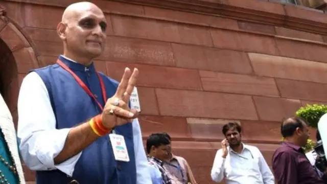 राकेश सिन्हा