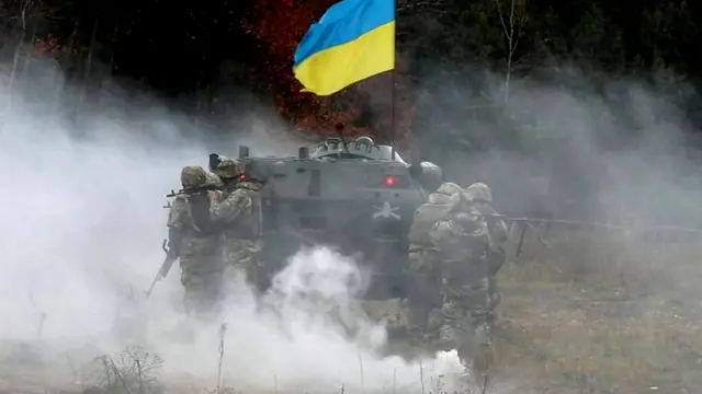 бойцы