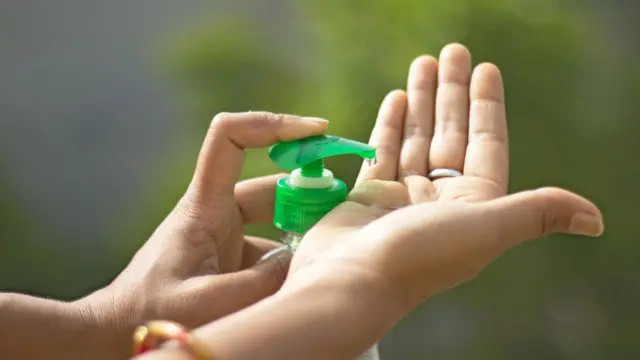 સેનિટાઇઝર