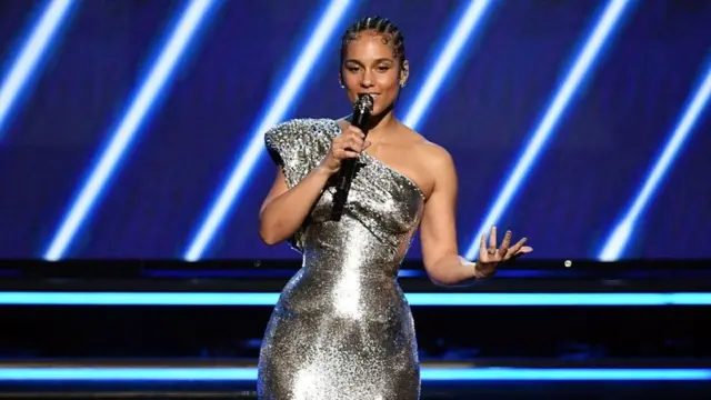 제62회 그래미 어워즈 사회를 맡은 앨리샤 키스