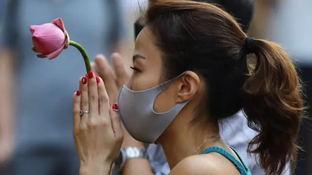 சிங்கப்பூர்