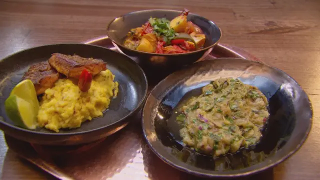 খিচুড়ি বেগুন ভর্তা